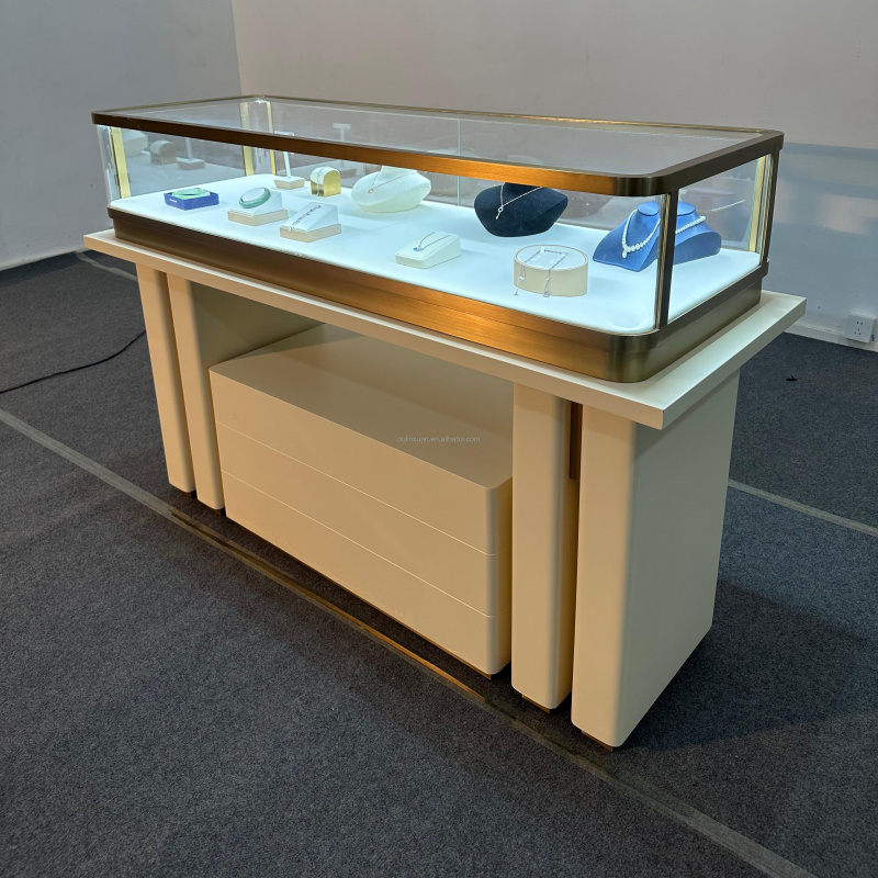 カスタムステンレス製ジュエリーウォッチディスプレイテーブルシ - Table Watch Luxury のレビューと価格