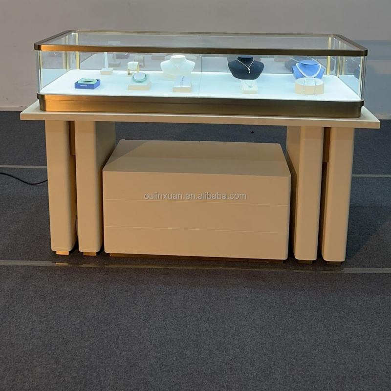 カスタムステンレス製ジュエリーウォッチディスプレイテーブルシ - Table Watch Luxury のレビューと価格