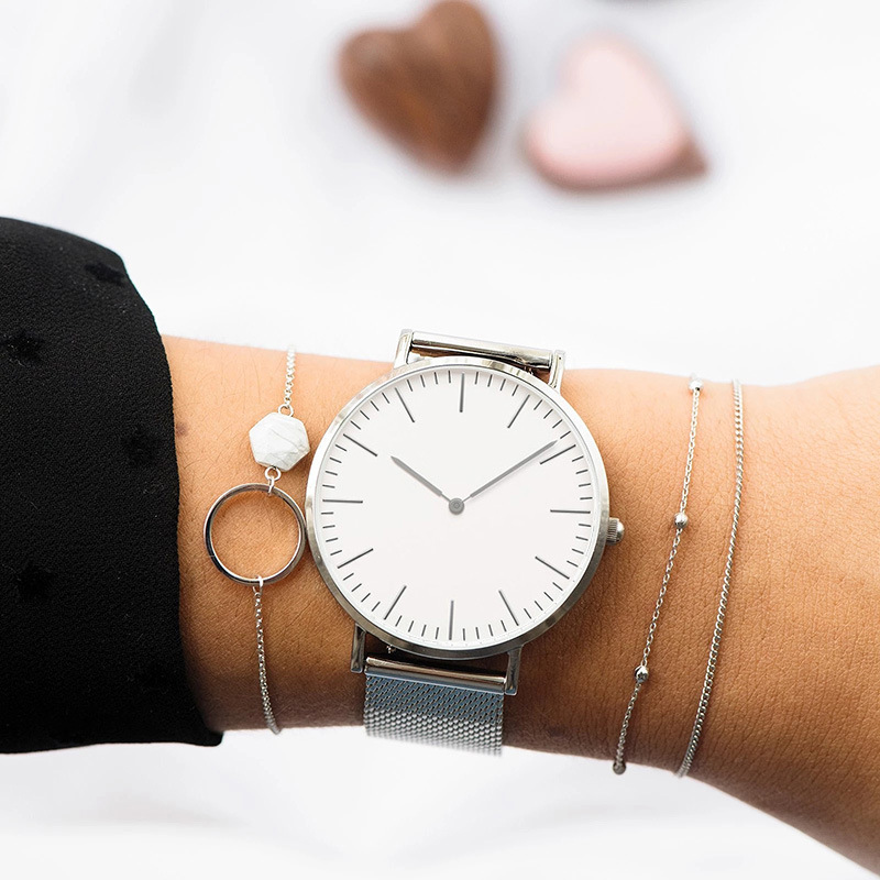 女性用ステンレスメッシュ腕時計,クォーツ腕時計,シンプル,カ - Luxury Watch Girl のレビューと価格