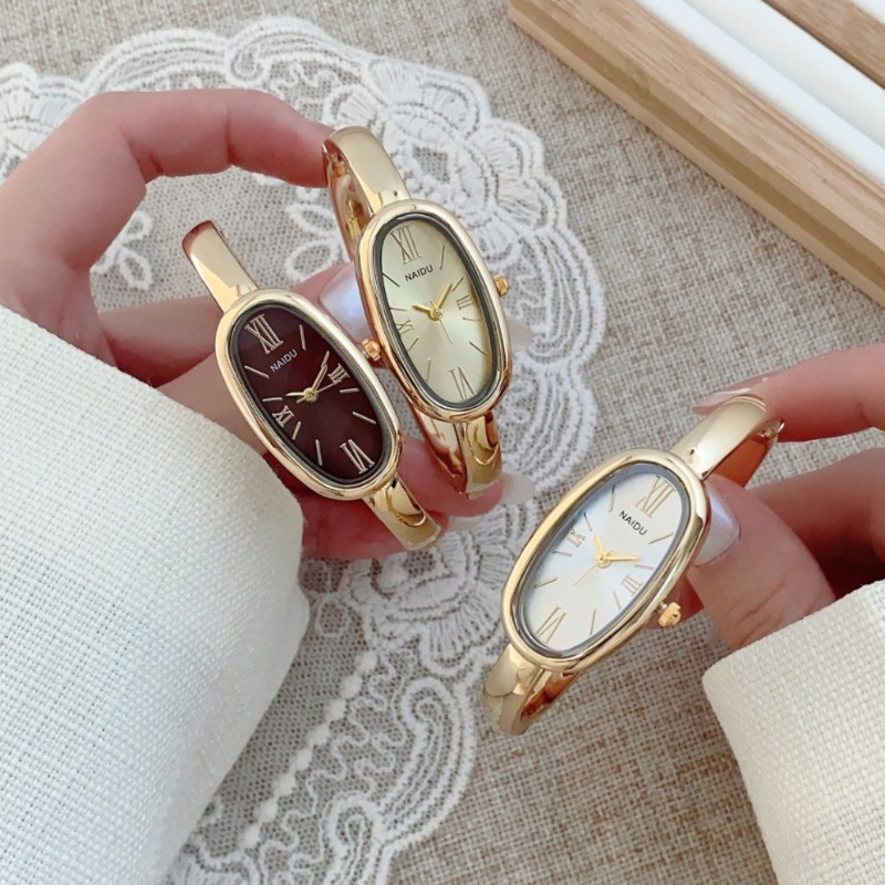 ハイエンドの女性用ローマスケールクォーツ時計シンプルなゴール - Luxury Watch Girl のレビューと価格