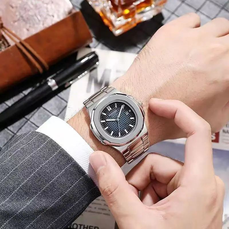2024 高級ファッションカジュアルメンズ腕時計ビッグダイヤ - Luxury Watch Hublot のレビューと価格