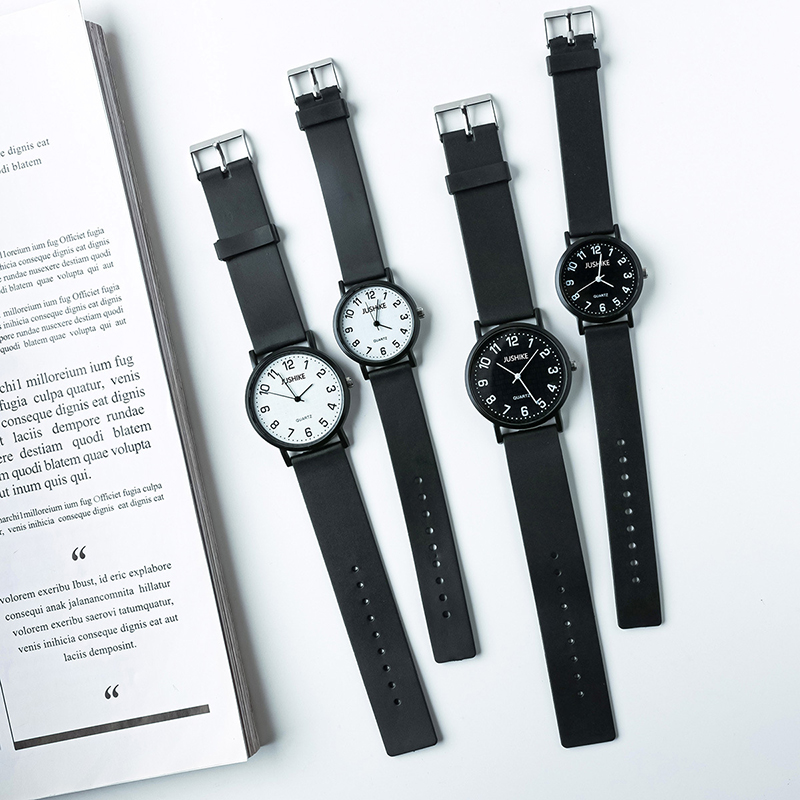 シンプルなブラックウォッチクォーツ時計女性用シリコンストラッ - Luxury Watch Girl のレビューと価格